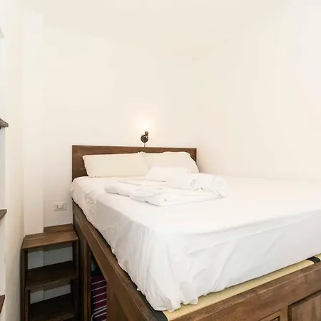 Apartment Corso Vittorio & Porta Nuova Modern Flat *