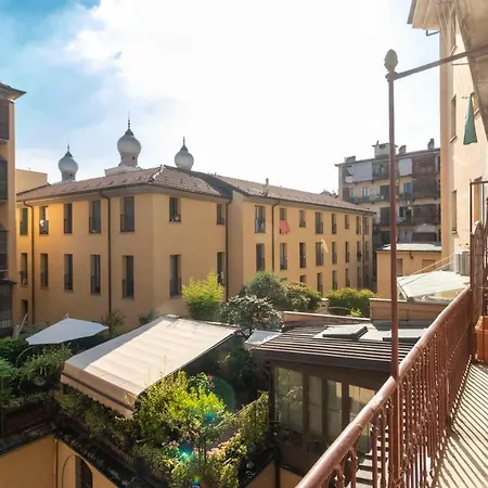 Corso Vittorio & Porta Nuova Modern Flat *