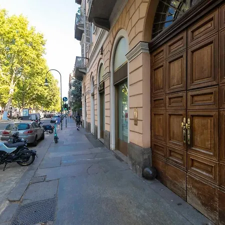 Corso Vittorio & Porta Nuova Modern Flat *