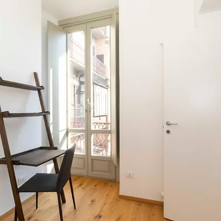 Corso Vittorio & Porta Nuova Modern Flat * Turin